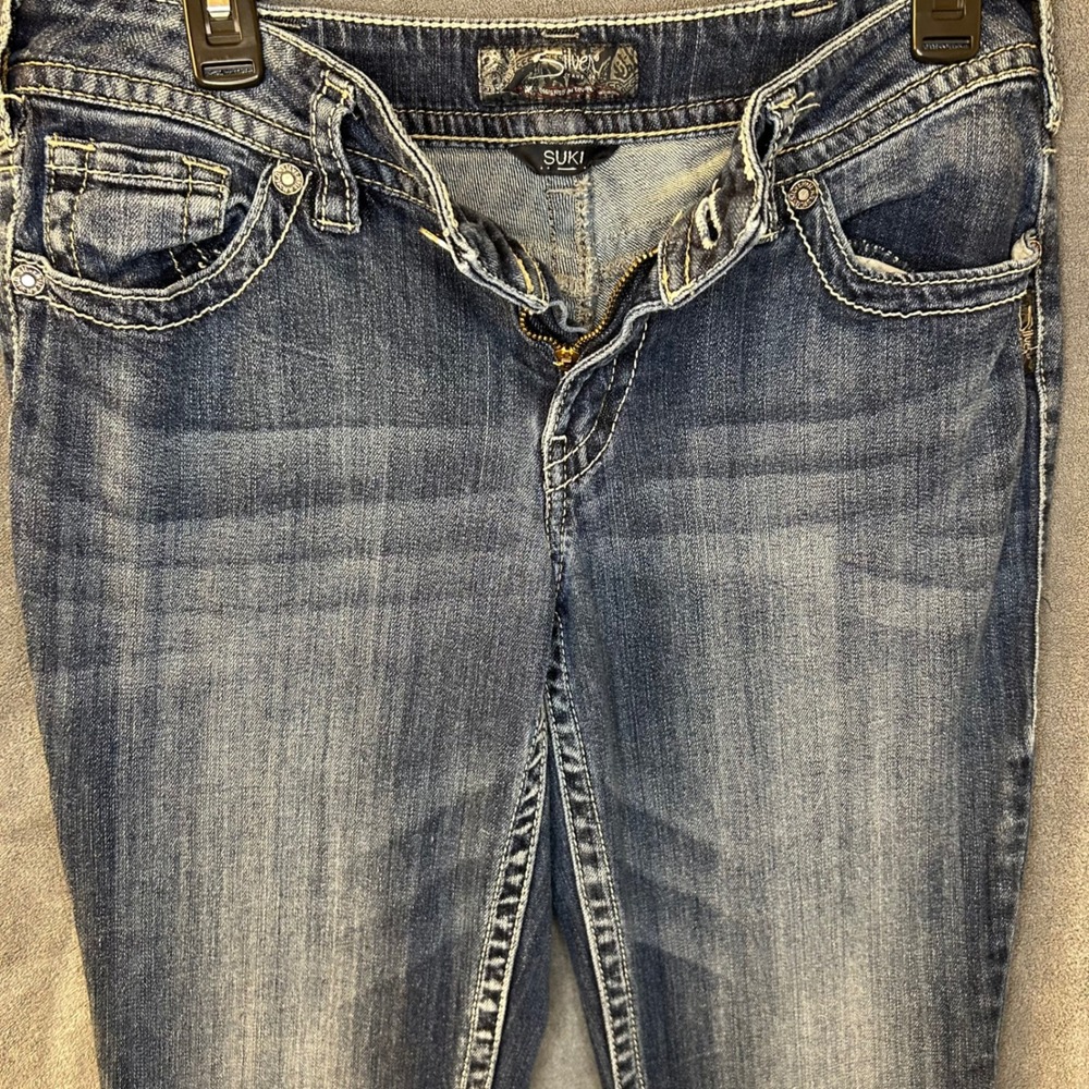 Silver Jeans Co Suki Women's 31x30 Mid Rise Bootcut Jeans Medium Wash Whisker